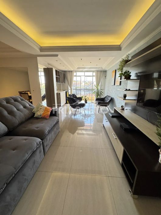 Apartamento Central à Venda