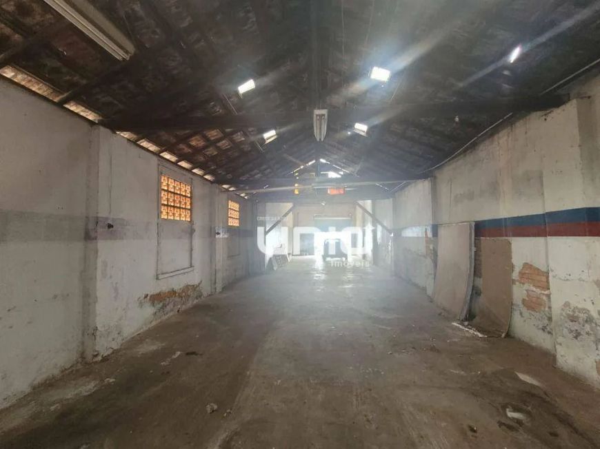 Casa com salão comercial com 5 dormitórios à venda, 258 m² por R$ 850.000 - Centro - Piracicaba/SP
