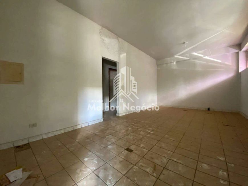 Prédio com 3 salas à venda no Centro em Piracicaba/SP