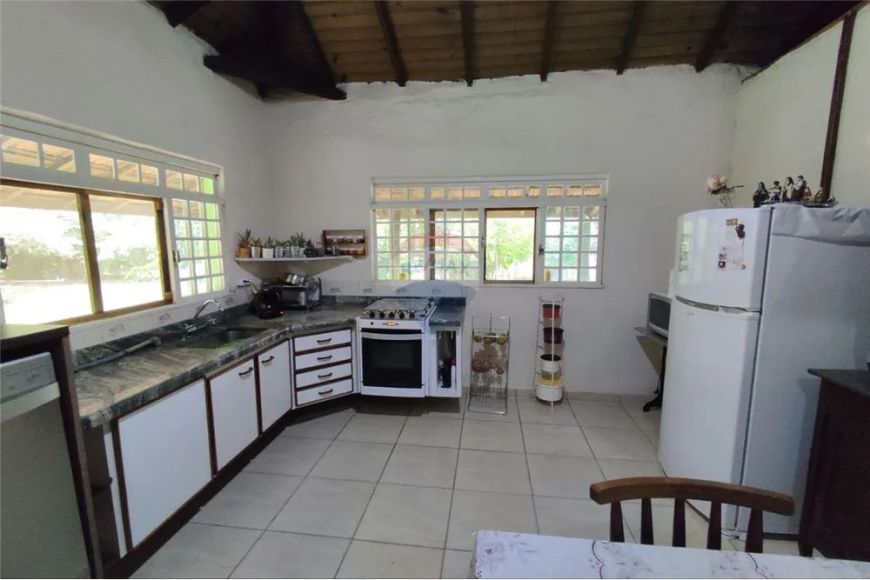 BELISSIMO SITIO EM PIRACICABA COM 2 CASAS EM TERRENO DE 30.000 M² E COM PRODUÇÃO DE PITAYA
