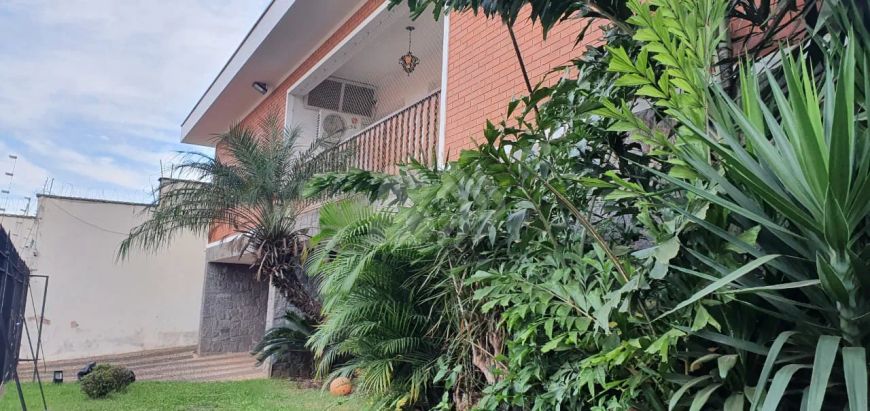 Casa residencial/comercial à venda, no bairro Cidade Jardim em Piracicaba