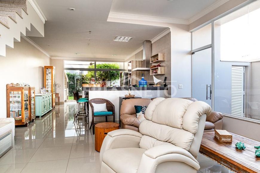 Casa à venda no bairro Jardim São Francisco