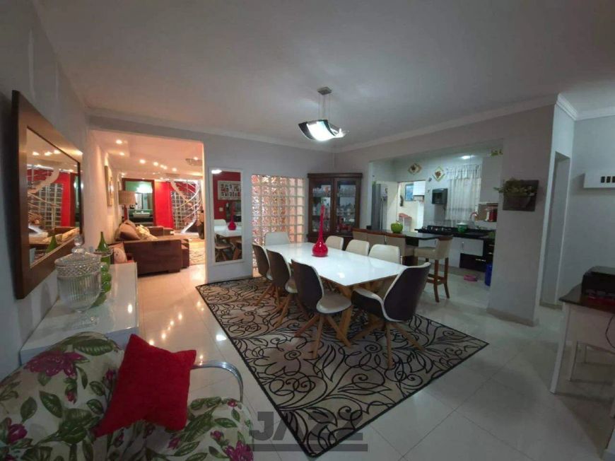 Casa à Venda - Residencial Serra Verde, Piracicaba - 280m2 - 3 suítes