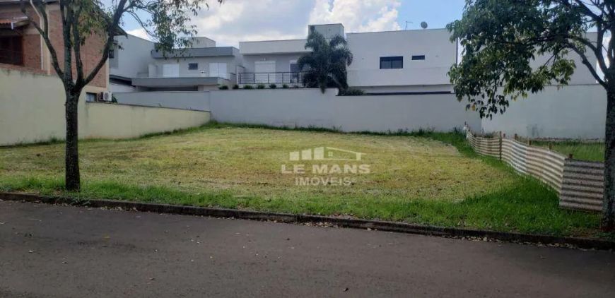 Terreno em Condomínio a venda no Park Unimep Taquaral, no bairro Taquaral em Piracicaba - SP