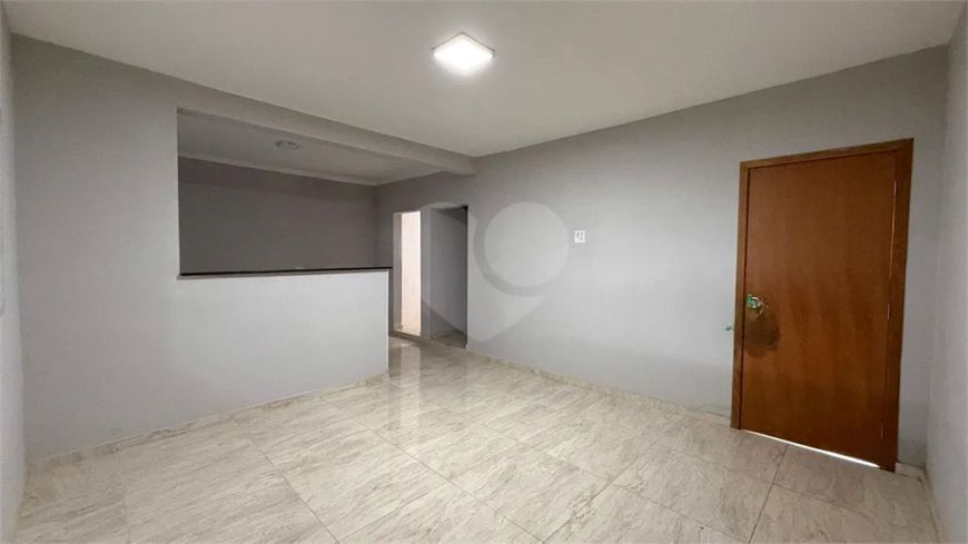 Casa térrea com 2 quartos à venda em Residencial Bertolucci - SP