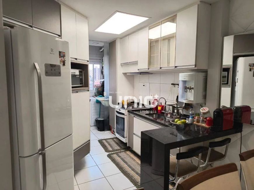 Apartamento com 2 dormitórios à venda, 62 m² por R$ 390.000 - Paulicéia - Piracicaba/SP