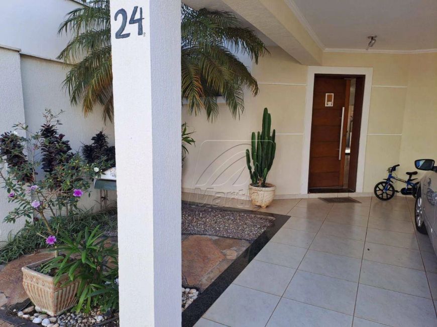 Casa à venda no Convívio São Francisco
