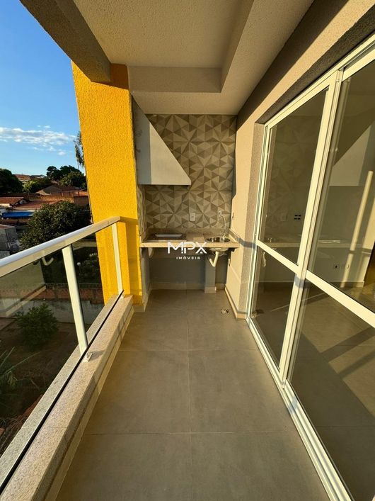 Apartamento à venda no Residencial Flor do Ipê