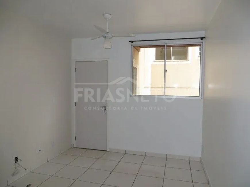 Apartamento à venda no ed Patricia