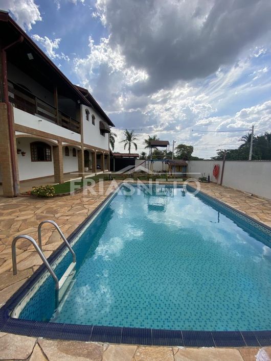 Chácara à venda no Condomínio Colinas do Piracicaba
