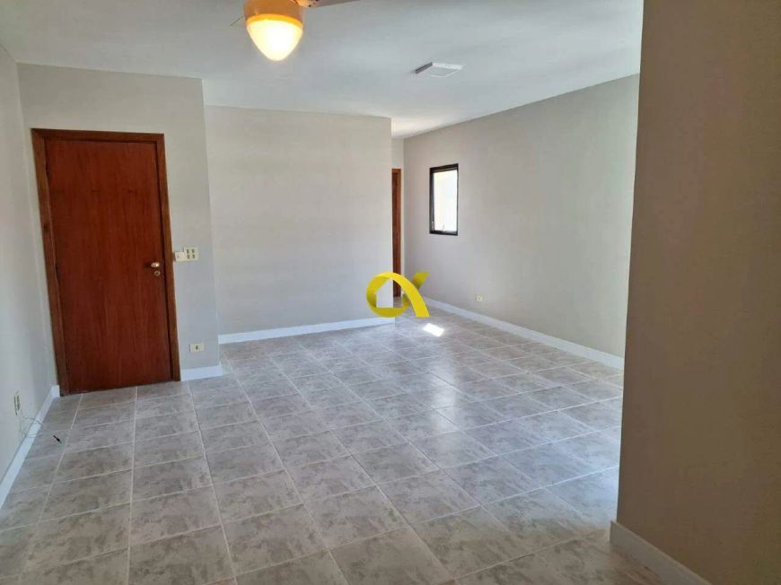 Lindo apartamento à venda no Edifício Moraes Barros em Piracicaba.