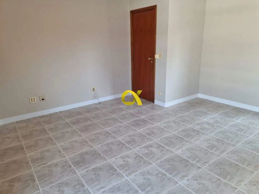 Lindo apartamento à venda no Edifício Moraes Barros em Piracicaba.