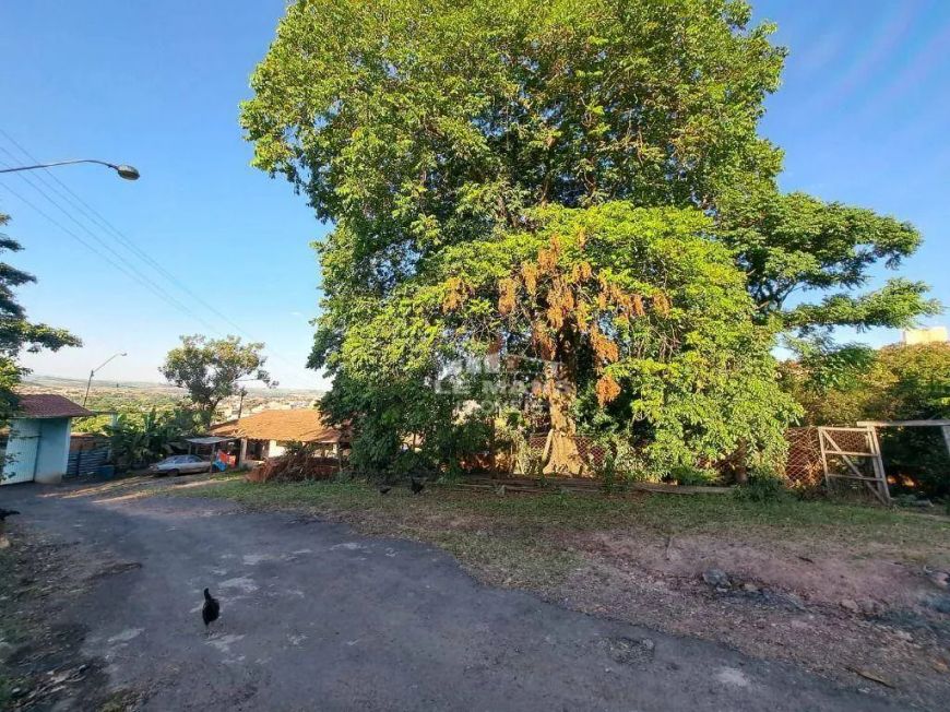 Chácara a venda, 10 quartos, 2 suítes, 30 vagas, no bairro Jardim Sonia em Piracicaba - SP