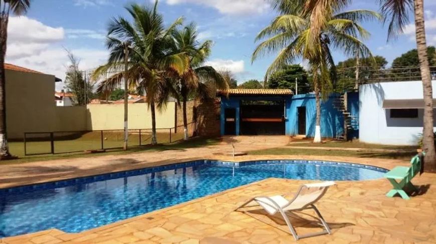 Casas - DOIS CÓRREGOS