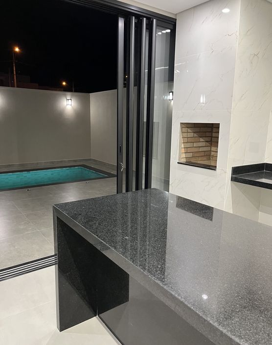 Casa de condomínio para venda com 160 metros quadrados com 3 quartos