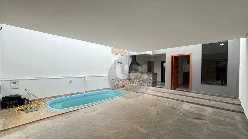 Casa com 3 dormitórios à venda, 130 m² por R$ 640.000 - Residencial Nova Água Branca II - Piracicaba