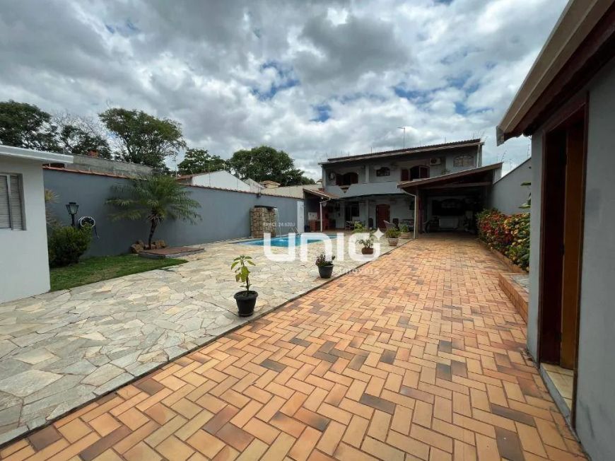 Casa com 3 dormitórios à venda, Nova Piracicaba - Piracicaba/SP