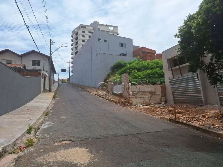 Casa com 3 dormitórios à venda, 278 m² por R$ 640.000,00 - Nova América - Piracicaba/SP