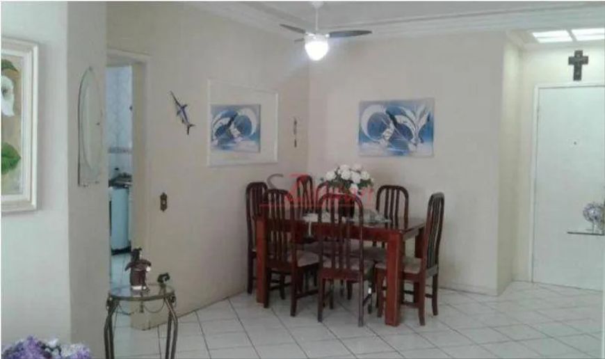 Apartamento Edifício Aldrovandi 2 Dormitórios