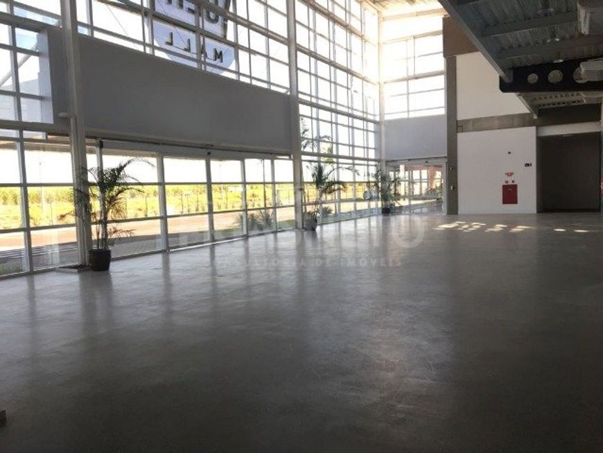 Loja comercial próximo a Hyundai para locação