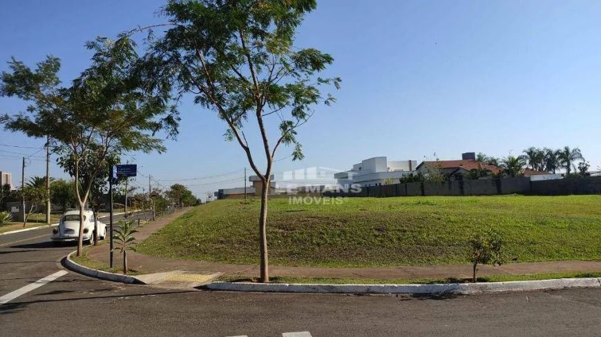 Terreno em Condomínio a venda no Park Campestre l, no bairro Campestre em Piracicaba - SP
