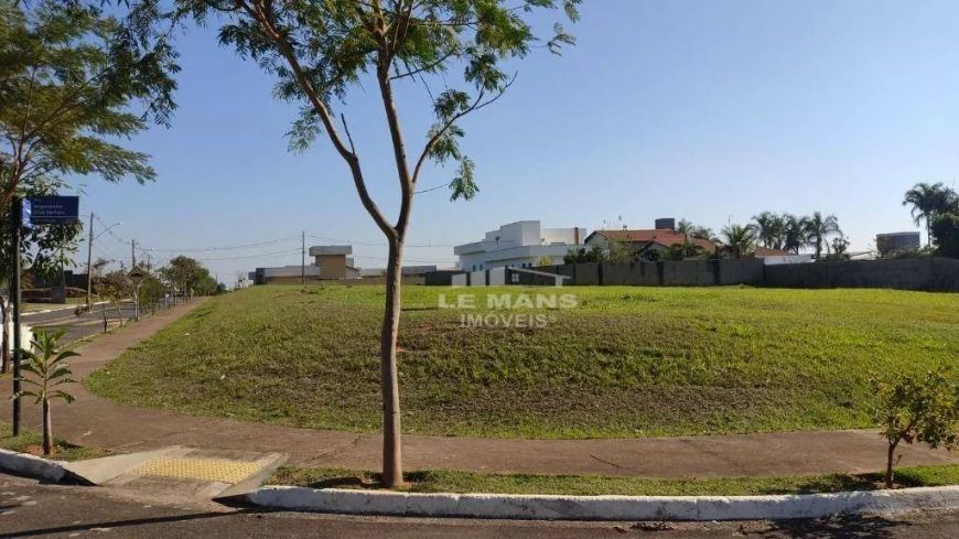Terreno em Condomínio a venda no Park Campestre l, no bairro Campestre em Piracicaba - SP