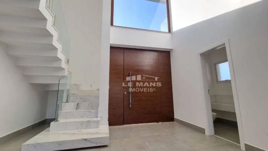 Casa em Condomínio a venda no Villa Bela Vista, 3 quartos, 3 suítes, 4 vagas, no bairro Santa Rosa e
