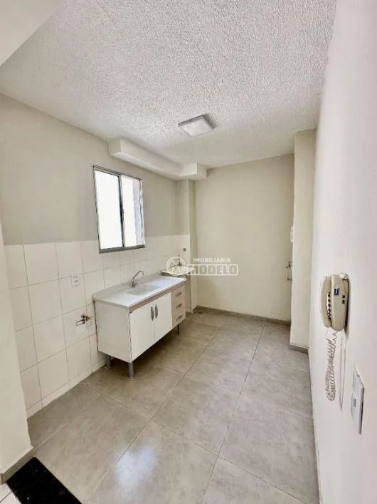 Apartamento com 2 dormitórios à venda, 47 m² por R$ 175.000,00 - Santa Terezinha - Piracicaba/SP