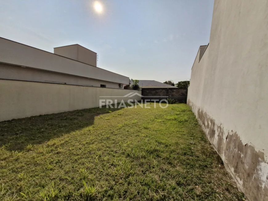 Terreno à venda no condomínio Convívio Residencial Lazuli Clube