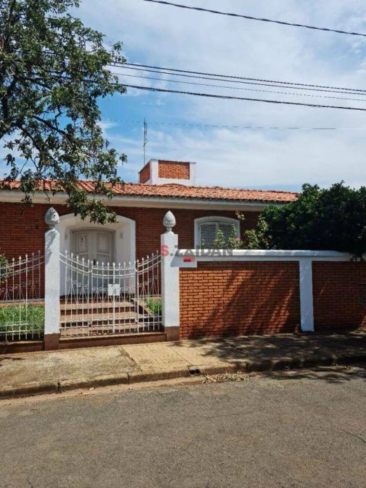 Casa à venda, 353 m² por R$ 1.000.000,00 - Nova Piracicaba - Piracicaba/SP