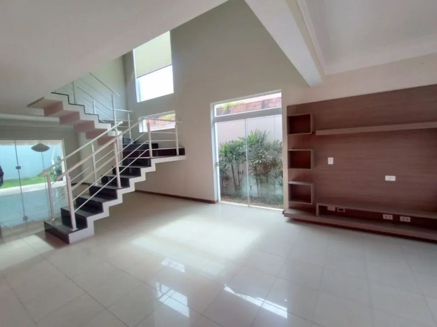 Casa com 4 quartos para alugar ou vender , 310 m² -no condomínio Água Viva, bairro Agua Branca - Pir