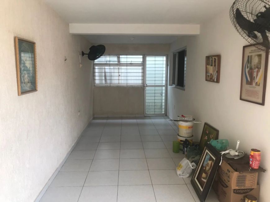 REF: TV103 - VENDE-SE EXCELENTE CASA COM 250M² EM OTIMA LOCALIZAÇÃO PROXIMO AO MERCADO ECONOMICO