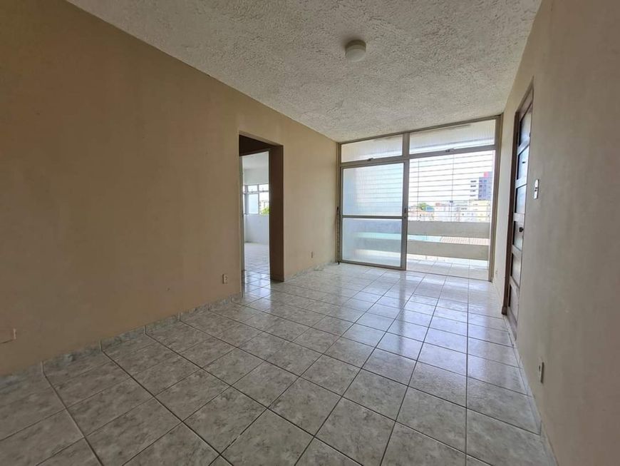 Apto em Casa Caiada com, 89m2, 2 quartos (1 suíte) + dependência de R$185mil por R$145mil!
