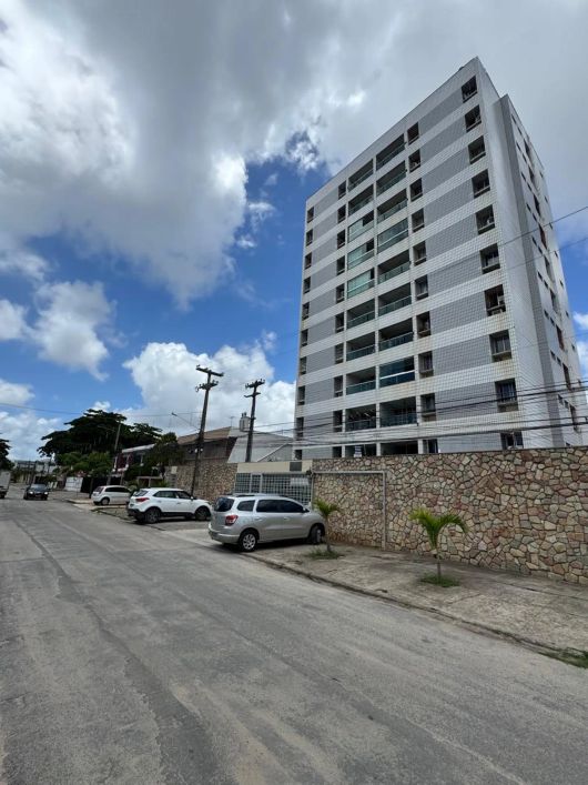 Vendo apartamento edf Ilha de Creta com 3 quartos