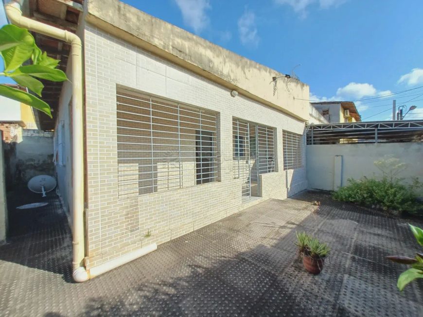 Casa/Padrão - Residencial - No bairro Rio Doce