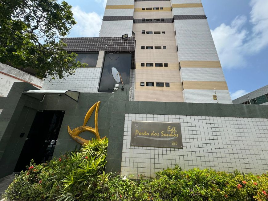 Imóvel para venda possui 70 metros quadrados com 3 quartos em Casa Caiada - Olinda - PE