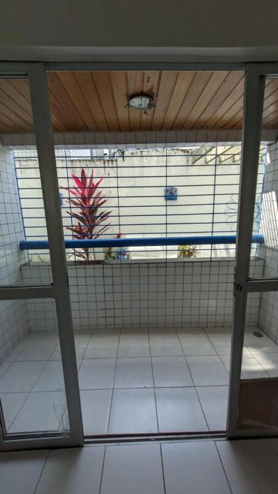 Imóvel para venda possui 80 metros quadrados com 3 quartos em Jardim Atlântico - Olinda - PE