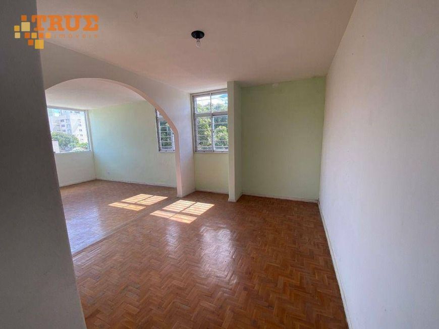 3 quartos, sendo 1 suíte, Próximo de Shopping Páteo