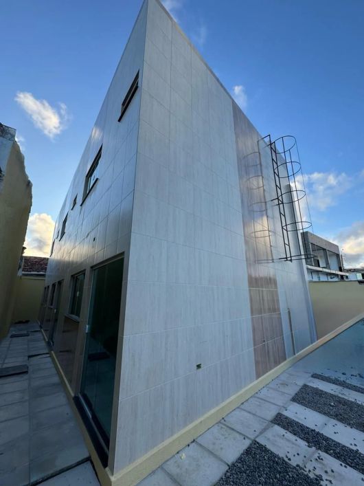 Duplex com 3 quartos e 2 suítes próximo ao Centro de Convenções!