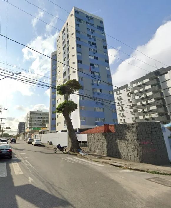 Vendo apartamento com 3 quartos e 1 suíte vista para o mar