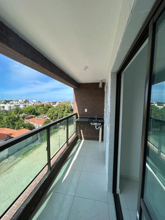 Imóvel para venda possui 60 metros quadrados com 3 quartos em Casa Caiada - Olinda - PE