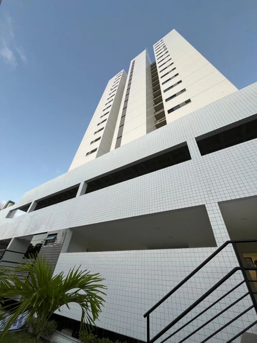 AM - PRONTO PRA MORAR | Apt. com 55m² | 02 Quartos Sendo 01 Suíte | ANDAR ALTO |