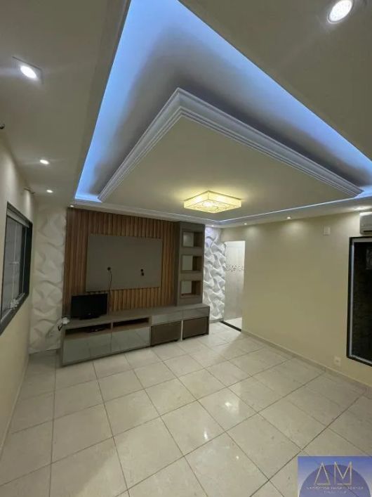 Casa à Venda em Salgadinho