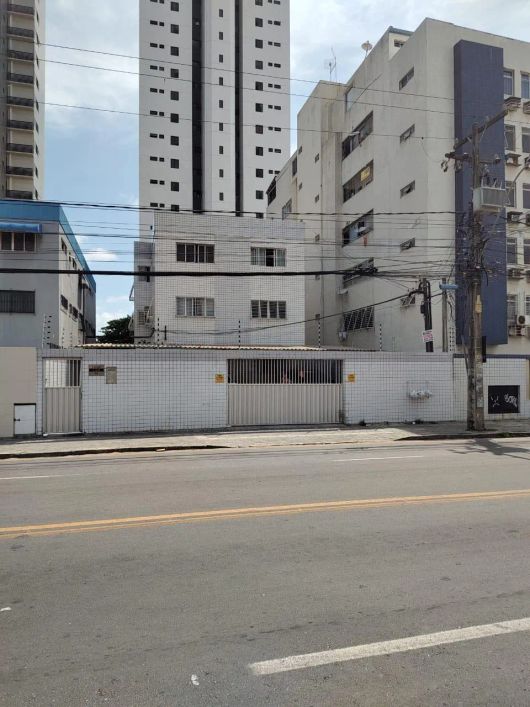 Imóvel para venda possui 85 metros quadrados com 3 quartos em Casa Caiada - Olinda - PE