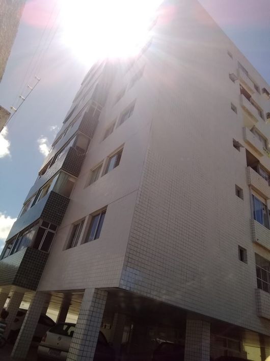 Apartamento para venda tem 124 metros quadrados com 3 quartos em Rio Doce - Olinda - PE