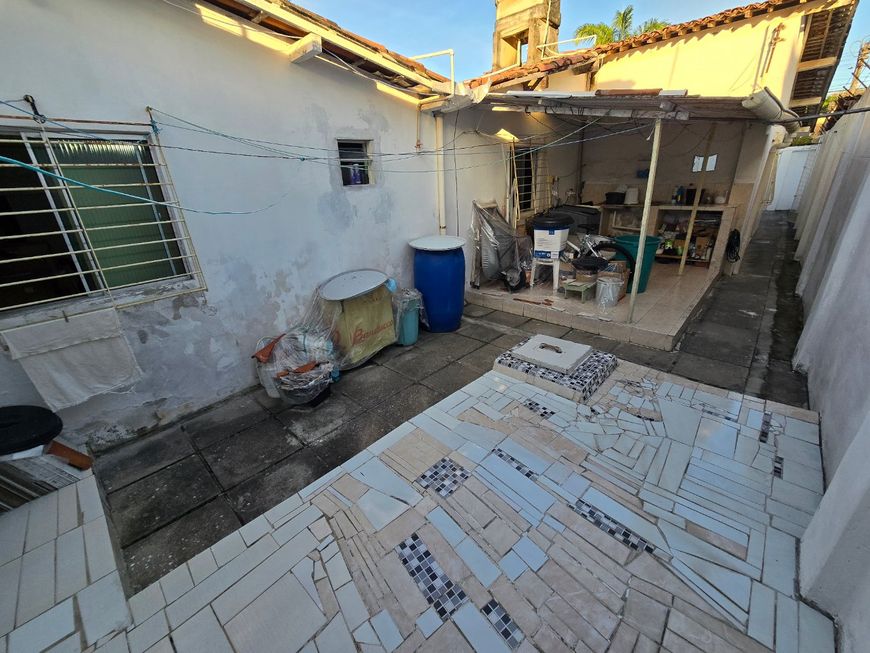 Casa para venda com 150m², com 3 quartos e suíte, em Rio Doce, Olinda/PE