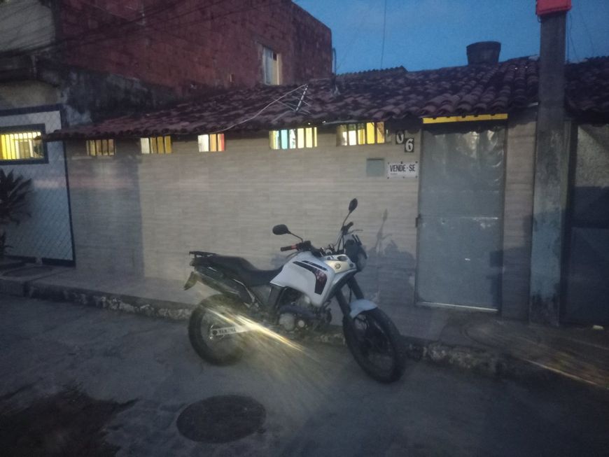 Casa para venda tem 70 metros quadrados com 3 quartos em Rio Doce - Olinda - Pernambuco