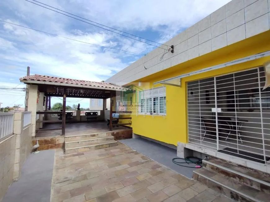 Casa para Venda em Olinda, Bairro Novo, 4 dormitórios, 1 suíte, 1 banheiro, 3 vagas