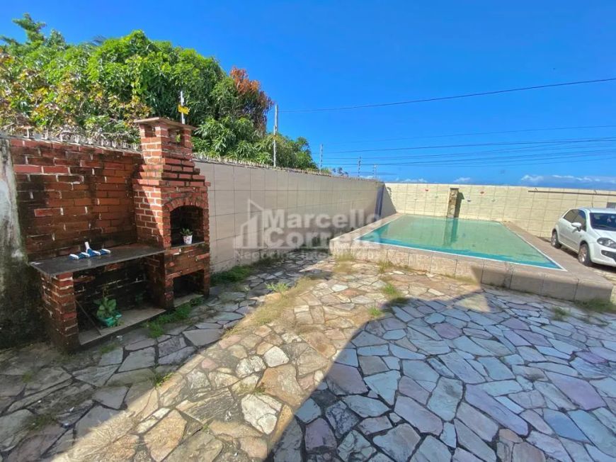 Casa de 325m² na Beira Mar de Rio Doce