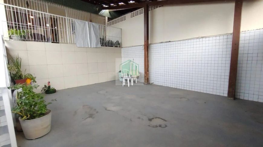 Casa para Venda em Olinda, Bultrins, 4 dormitórios, 1 suíte, 2 banheiros, 3 vagas